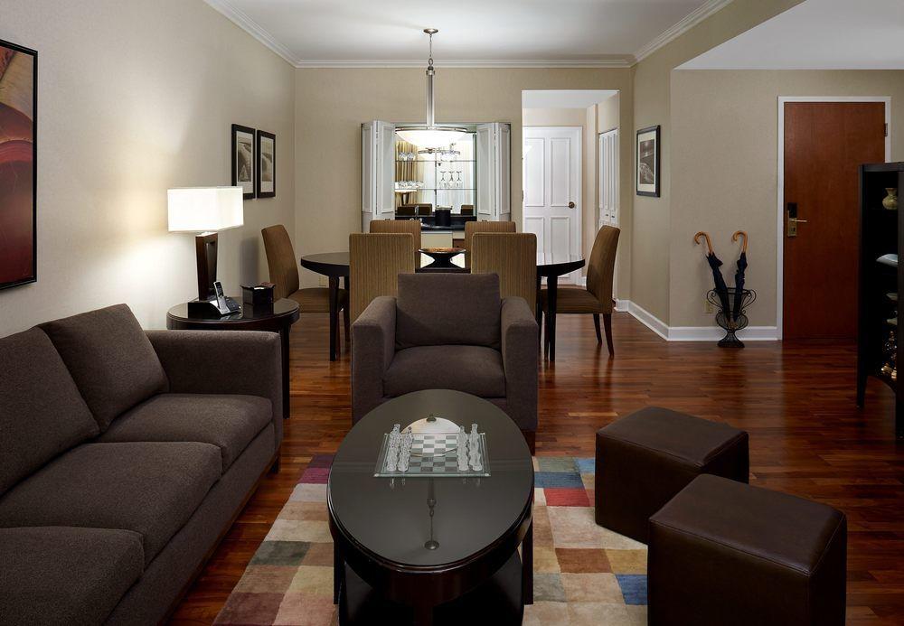 הליפקס The Barrington Hotel מראה חיצוני תמונה