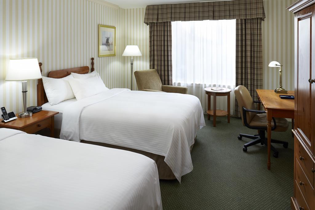 הליפקס The Barrington Hotel מראה חיצוני תמונה